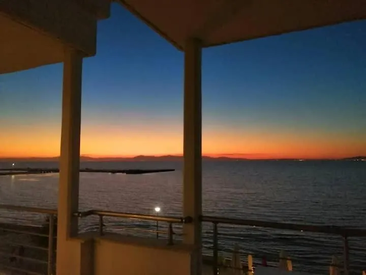 Vista Mare By Oikies Rentals Neo Epivates Apartment