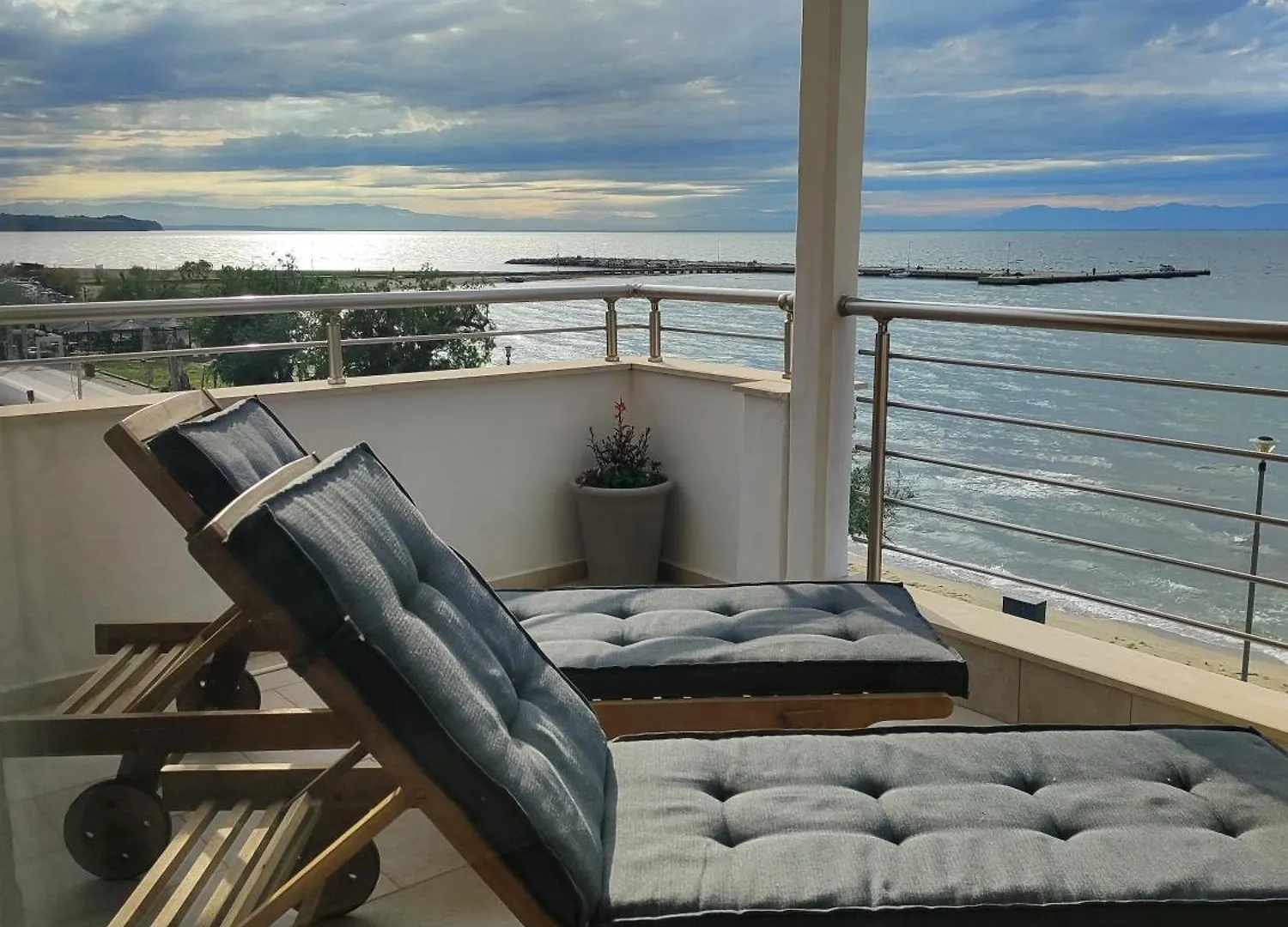 Vista Mare By Oikies Rentals Neo Epivates